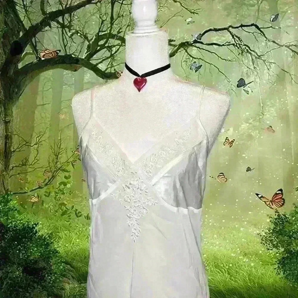 Y2K White Mesh/Satin Embroidered Maxi Slip Dress By Jones New York Size Large - Picture 2 of 9